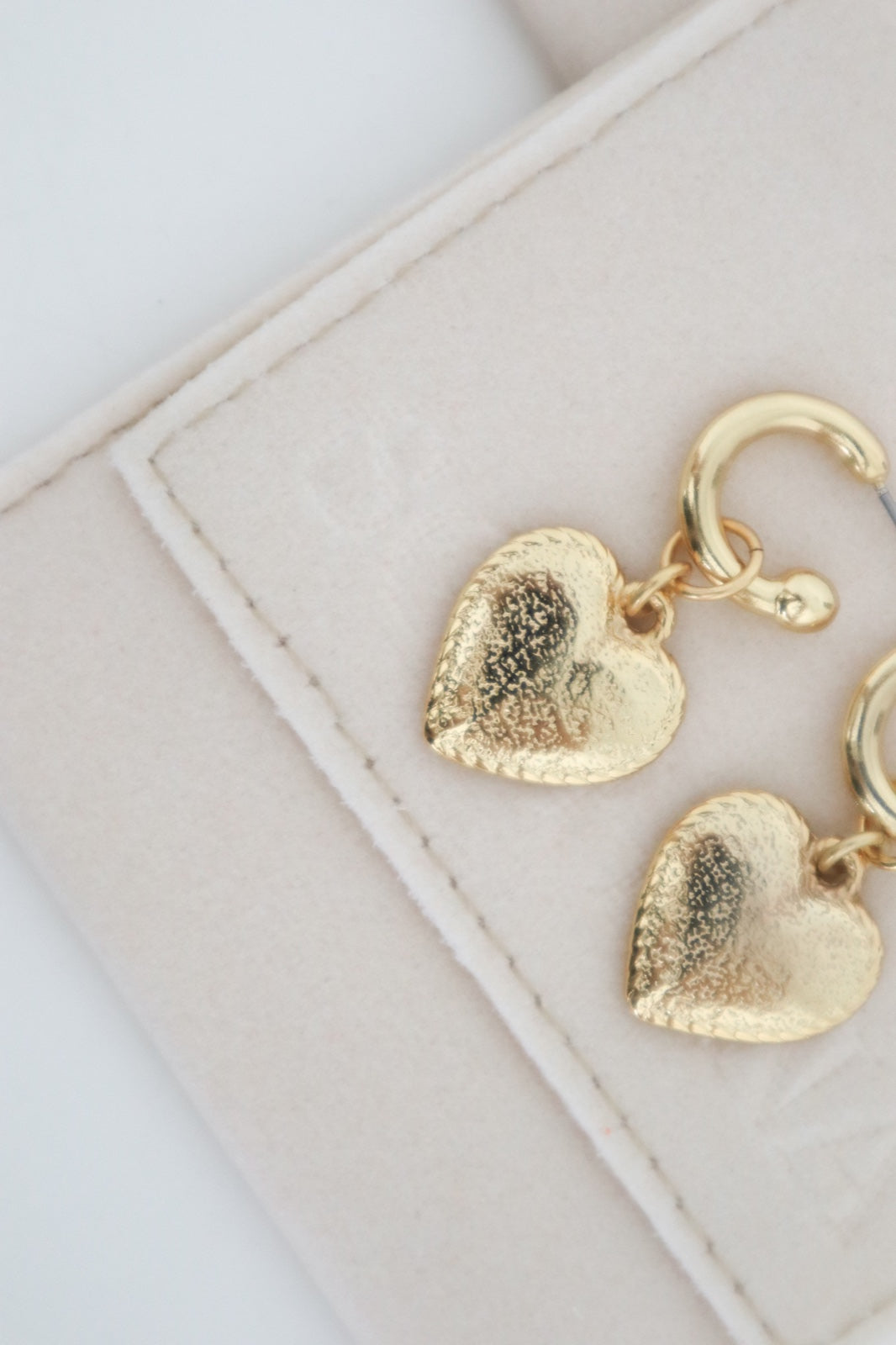 Set Secreto de Amor (Aretes + Collar)